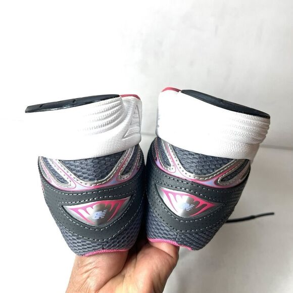 New Balance 450 v3 Running Shoe Womens Sz 11 D Grey Pink Walking Sneaker Low Top - Picture 7 of 11